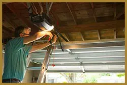 United Garage Doors Crestline, CA 909-378-5930 - sid-serv-rep-gr-47m